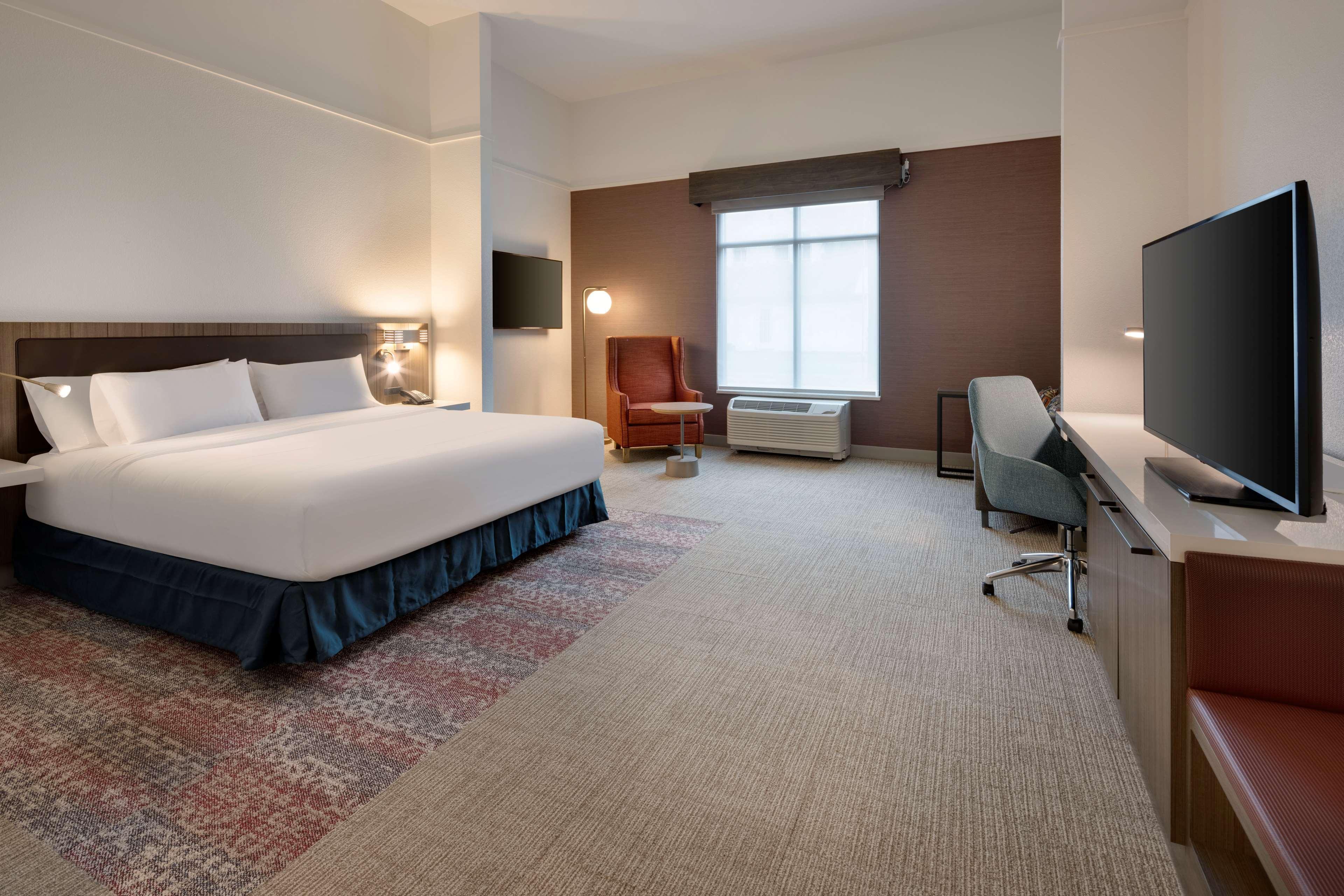 Hilton Garden Inn Haymarket Dış mekan fotoğraf