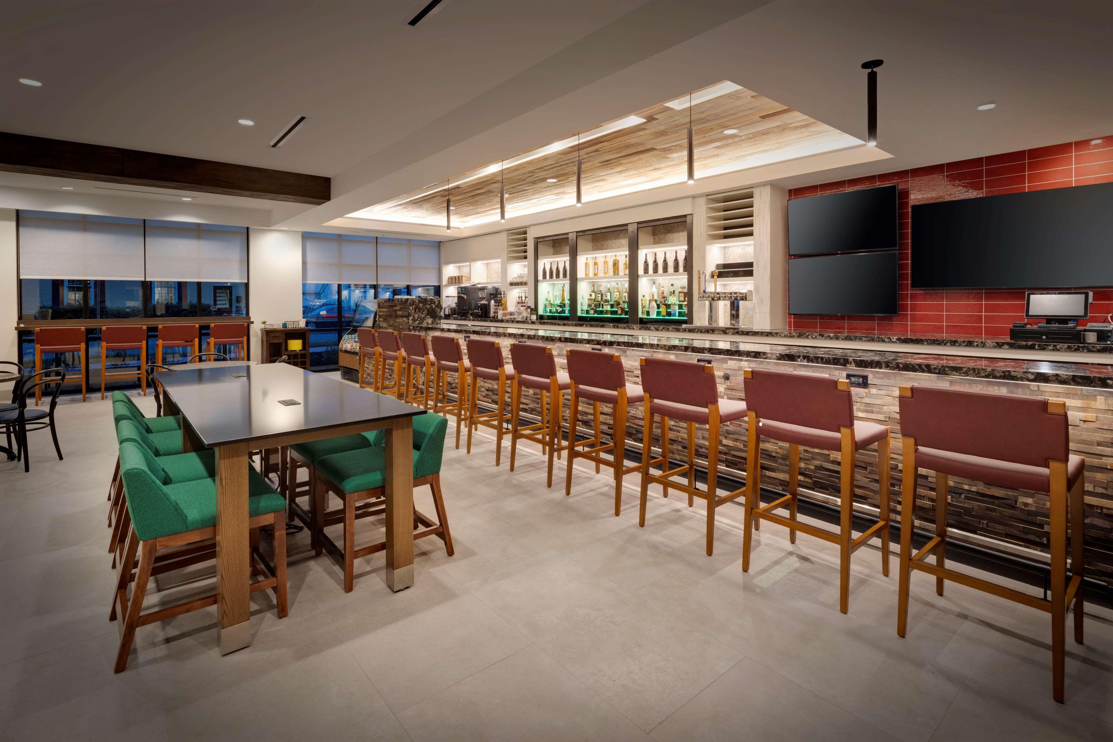 Hilton Garden Inn Haymarket Dış mekan fotoğraf