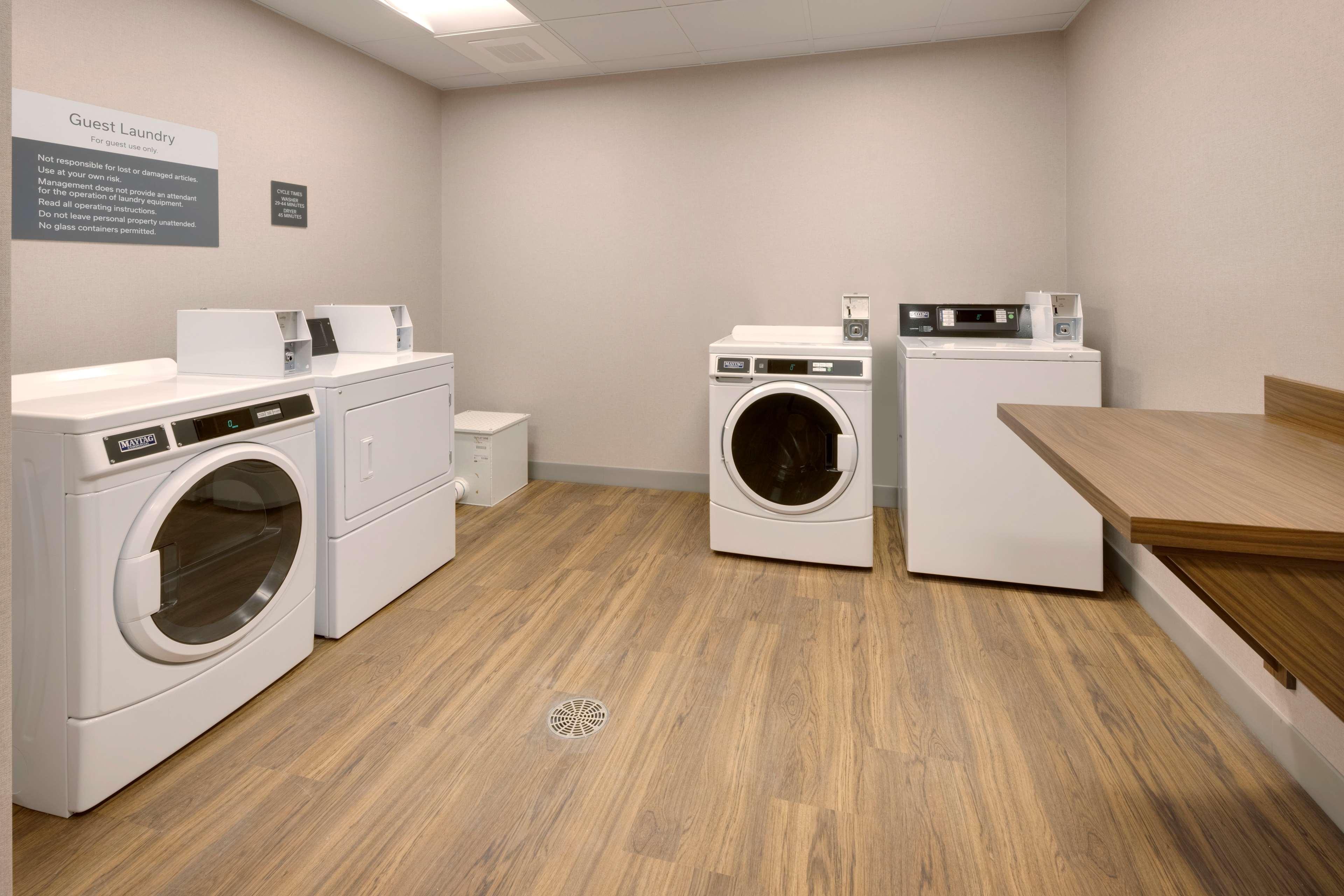Hilton Garden Inn Haymarket Dış mekan fotoğraf